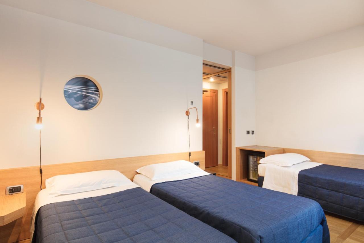 Garda Hotel Montichiari Eksteriør bilde