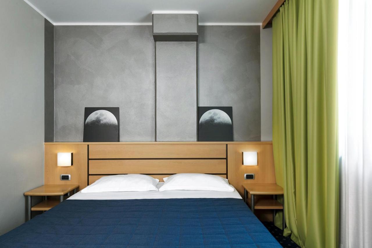 Garda Hotel Montichiari Eksteriør bilde